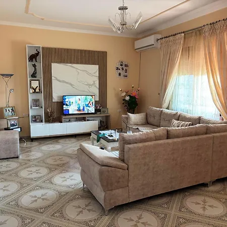 Gazmir Hoxhaj Vlorë