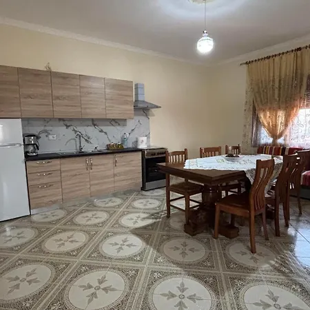 Gazmir Hoxhaj Vlorë